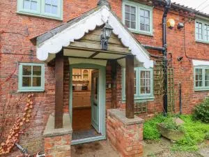 Cherry Tree Cottage - Staunton in the Vale