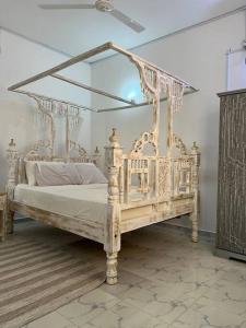 Nani Coastal Retreat Modern Bungalow with Terrace