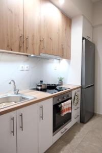 Cozy Hideaway Nearby Acropolis & Metro