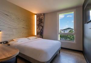 Hotels B&B HOTEL Saintes : photos des chambres
