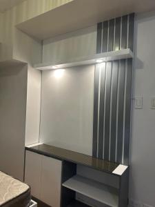 Newly Reneuvated Fully Furnished Condo Apartment in the Heart of Mandaluyong