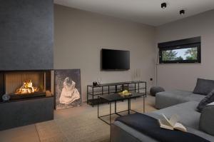 Villa Median for 10 people with sea view, kids playground & pet friendly - only 3 km from beach