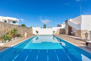 Villa Goccia by BarbarHouse