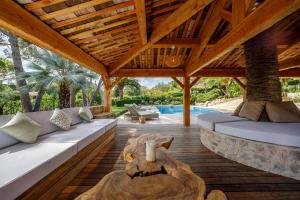 Villas Villa Les Palmier-s : photos des chambres