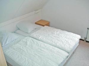 Waterfront Bungalow Near Beach