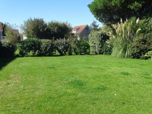 Bungalow in Breskens near Beach & Lighthouse