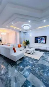 5 bedroom terrace duplex - Wuse