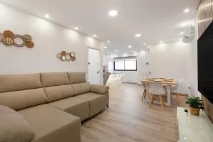 Apartamento Avenida Marítima - 圭马尔
