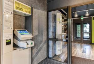 Hotels B&B HOTEL Montpellier Sud Lattes : photos des chambres