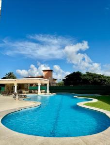 Condomínio Beach Village vista mar