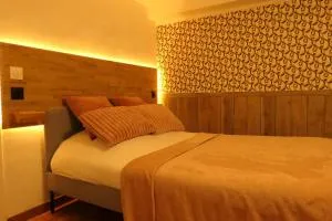 Appartement indépendant pour 4-6 personnes à Disneyland Paris, 3 chambres 56M2,parking ,piscine,tennis, terrasse au bord de la rivière,8000m2 jardin - 伊斯勒勒维莱努瓦