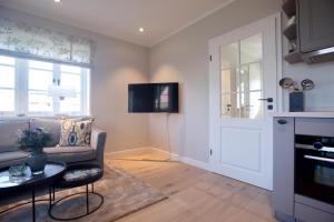 Ferienhaus Litj Horsa Hoog - Luxus, Lage, Leichtigkeit mit Wellenrauschen in Wenningstedt Sylt