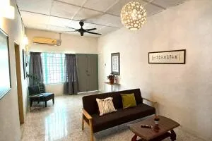 Pepper Hillside Village Home - 丹绒道光