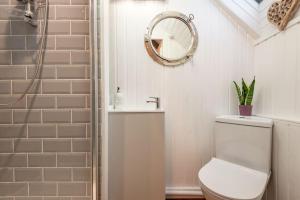 WeeLoft - St Andrews Studio Apartment