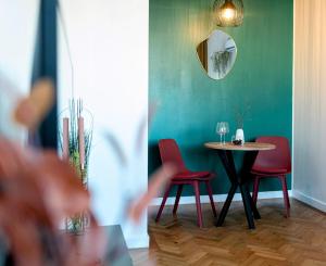 Downtown Forest Boutique