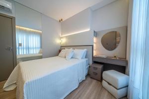 East Wind 201 - Apto 3 suítes à 30 metros da Praia de Mariscal!