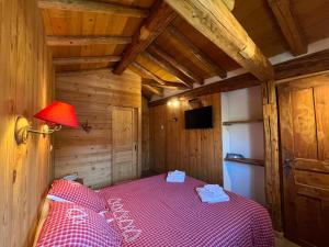 Chalets CHALET de charme 13 personnes avec Sauna SKI O PIEDS : photos des chambres