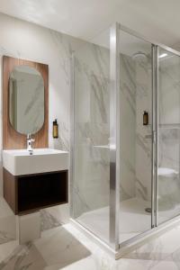 Hotels Hotel du Pin Nice Port : photos des chambres