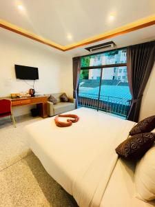 The Grand Koh Chang Hotel