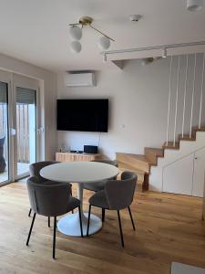Apartma 17 - Perla 