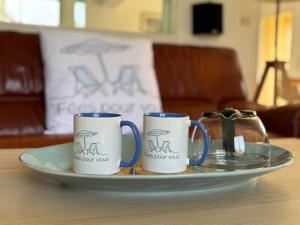 Villas Villa des pontons Maison 5 chambres avec grand jardin clos et belle terrasse sejour spacieux lumineux a 2 kms de la plage d'Arromanches pres de Bayeux, Omaha beach - table de ping pong - garage : photos des chambres