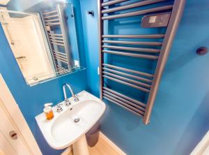 Maisons de vacances Maison a 10 min du centre dans avenue privee ! : photos des chambres