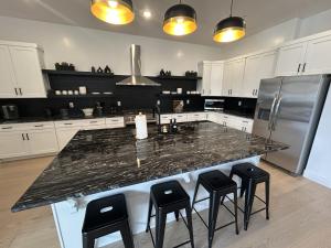 Zions Observation at Sand Hollow