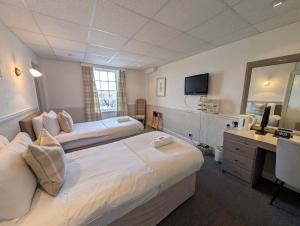 Twin Room room in Graham Arms Inn