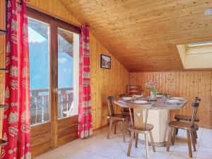 APPARTEMENT DANS MAISON INDIVIDUELLE - WIFI - SAINT JEAN DAULPS - 67 Personnes - MONT VERT COTEAU