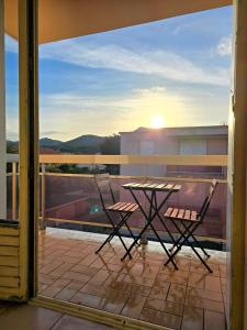 La Cigale Bleue - super vue mer, à 1min de la mer avec balcon et parking - By AURAconciergerie