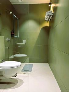 Court Regalia Unit Of S & G Festivities