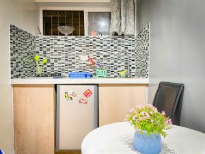 Caja linda excelente ubicación