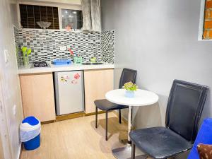 Caja linda excelente ubicación