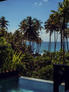 Araliya Cabana with oceanview - Madiha Hill