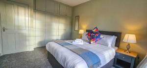 Royal Mile - Bright 2 Bedroom Apartment