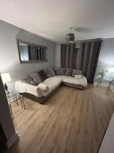 Castlejane Apartment - 弗莫伊