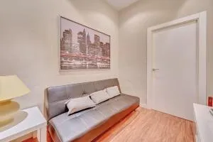 Curia 6 by clabao - Elcano