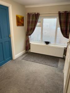 Kezbah2 22 the square centre of Dalston village