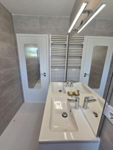 Casa Oasis by Sesimbra Sun Sea