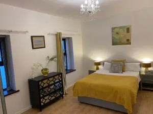 Three Double Bed Townhouse - Drumahoe