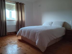 Room 1 Williamstown, Ireland