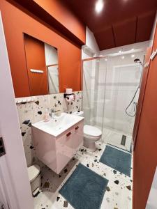 Modern Studio Nr 10 private Kitchenette and Bathroom
