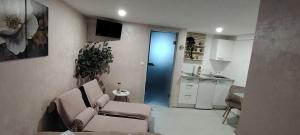 Mini wellness studio-near the airport