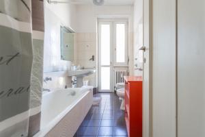 Attico 8vo Piano - Città Studi - 8 Posti Letto