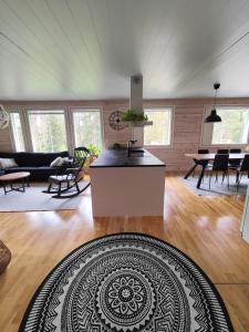 Cozy & Relaxing House