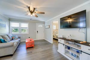 New Bern Vacation Rental Close to Neuse River!