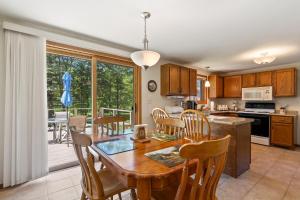 Wilderness Retreat by Simple Life Rentals