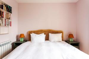 Chic Gunter Grove Flat - London Retreat