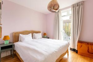 Chic Gunter Grove Flat - London Retreat