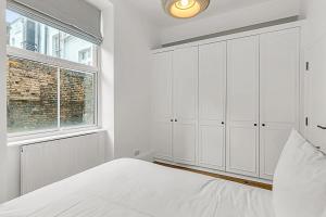 Contemporary Oasis in Paddington